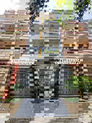 Nhà Mặt Phố Trần Não Quận 2  5x20m 4 tầng Full Nội Thất 18 Tỷ TL