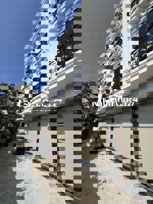 Ô tô đỗ cửa- 4 tầng 2 thoáng 46m. Ở Luôn -Thuận tiện đi làm TT Hà Nội