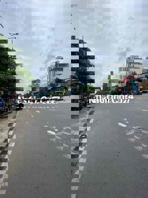 CHỦ GẤP BÁN - SÁT MẶT TIỀN TÔ HIỆU - TRUNG TÂM TÂN PHÚ - GẦN ĐẦM SEN