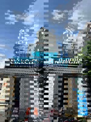 Nhà phố 4,5m x 25m. Đúc 3 lầu Mặt tiền Đường Hiệp Thành 12