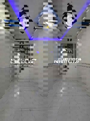 CHỦ CẦN BÁN GẤP NHÀ ĐẸP BÌNH CHÁNH- 2 TẦNG- PHÁP LÝ CHUẨN- 1TỈ 790TR