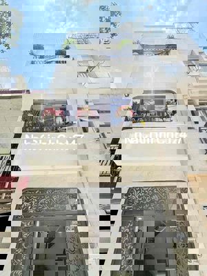 CHỦ GẤP HXH P.14 1SẸC 3TẦNG KHU VIP BẦU CÁT, 5TỶ