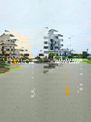 Bán đất thô cư khu phân lô,đường ô tô , 61,2m2, gần Vinhomes Q9