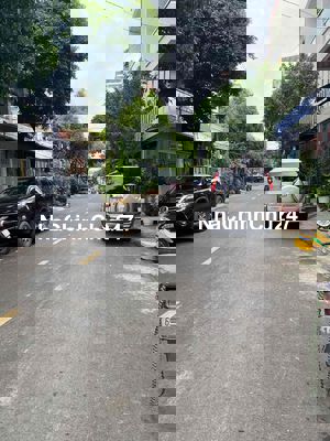 Chủ kẹt bán gấp MTNB Nguyễn Thiệu Lâu. Dt 4 x 18m. Nhà 3 tấm.