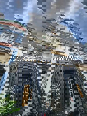 Nhà chính chủ phí 2% sổ hồng riêng thị trấn nhà bè 3 lầu 5pn