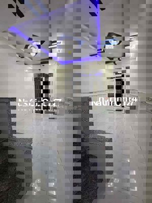 CHỦ CẦN BÁN GẤP NHÀ 2 TẦNG- SÁT CHỢ QUÁCH ĐIÊU- HXH- 1 TỈ 790TR TL