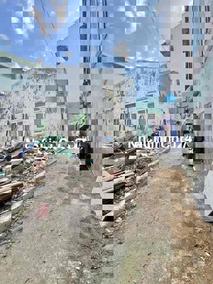 75M2 NGANG 6M VUÔNG VỨC ĐẤT KIỆT NGUYỄN HOÀNG