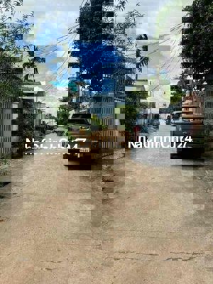 Đất Đường A12 (Gần A7) - Khu Phạm Ngũ Lão - Cư Êbur