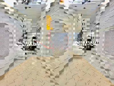 Bán nhà phố Bùi Xương Trạch 6,6 tỷ, 33m2*5T, Ngõ thông, Ô Tô đỗ cửa