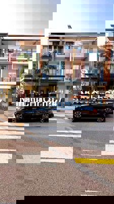 Bán nhà hoà phú 2 mặt tiên 3 tầng full nội thất cao cấp