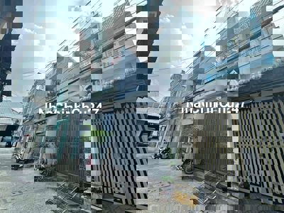 @ Nhà 3tần- 90m2 -11pn-hxt-chdv20tr/t-chỉ 6tỏi chủ thiện chí bán còntl