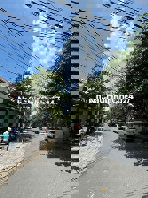 Đất đường đồng khởi. Gần cục hải quan đồng nai. Full thổ cư. Bán gấp