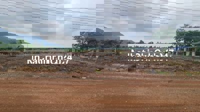 bán đất 30x52 có 216m2 thổ cư, đường Bà Triệu, Tân NGhĩa, Hàm Tân.