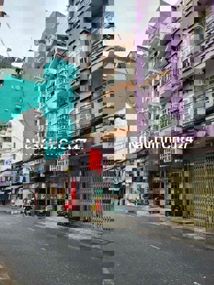 Nhà mặt tiền Hẻm xe tải đường Lê Hồng Phong Quận 10. Diện tích 52,5 m2