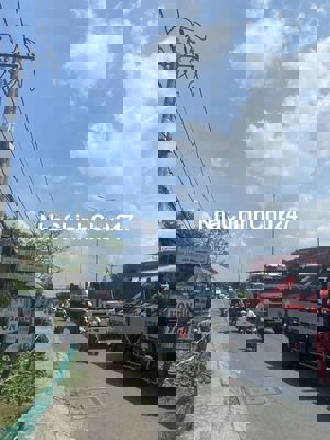 Đất thổ cư mặt tiền đường Container hai chiều 1.100m2