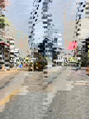 BÁN NHÀ 3 TẦNG ĐÚC MẶT TIỀN HT06 QUẬN 12 GIÁ RẺ 6,48 TỶ DIỆN TÍCH 75M2