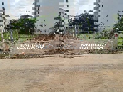 Mua bán chính chủ lô đất- 228m2 giá 500tr-Lê Thị Sắc-Tân Phú Trung