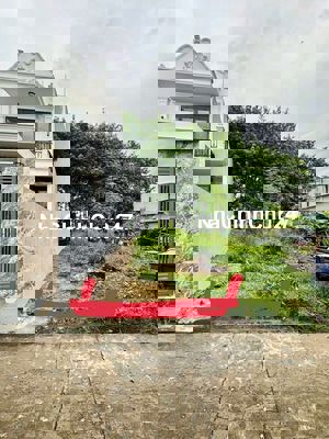 —BÁN LÔ ĐẤT RẺ TÂN AN TDM TP HCM 
—DT: 5 * 21m Thổ cư 100% giá ngộp