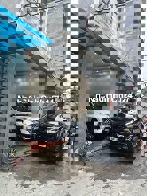 cần bán nhà 3 tầng diện tích 98m oto tránh .