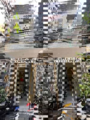 NHỈNH 3 TỈ - NHÀ 3 LẦU - NGANG 4M NGAY TRẦN XUÂN SOẠN Q7