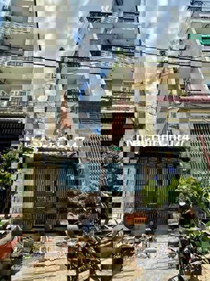 BÙI TƯ TOÀN, BÌNH TÂN, HẺM XE HƠI, NHÀ CŨ XÁC ĐỊNH BÁN ĐẤT 82M,4.85 TỶ