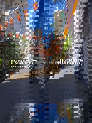 Chủ cần bán gấp nhà HXH lê văn duyệt 4x15m 4 lầu