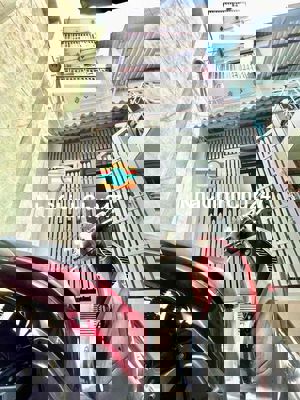 BÁN NHÀ ĐẸP  05 TẤM BTCT - Trục Đường Đoàn Văn Bơ , Phường 16 ,Quậ