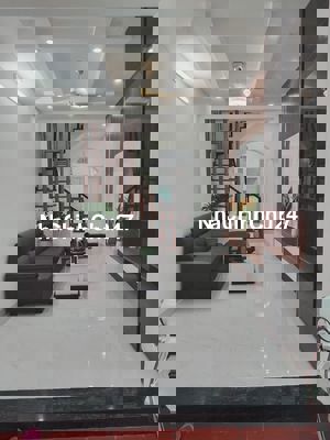 SIÊU PHẨM TRUNG TÂM QUẬN CẦU GIẤY - KINH DOANH SẦM UẤT - NGÕ THÔNG