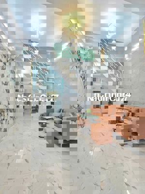 Nhà mới 2 tầng, Nguyễn Súy gần đường Gò Dầu.