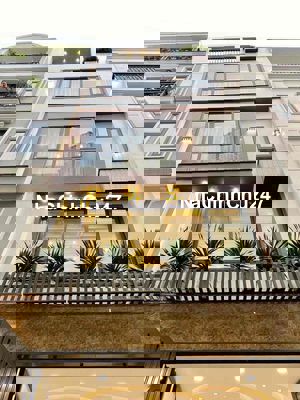 Cần Bán Nhà Lê Thánh Tôn P.Bến Nghé Quận 1 Giá 4tỷ790/60m2(5x12m)có sổ