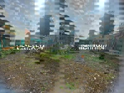 BÁN ĐẤT CÁCH PHẠM THỊ GIÂY. 40M. ĐƯỜNG XE HƠI