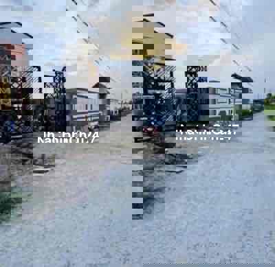 Bán đất thổ cư 5x45 đường Đan xe tải  phía trước giáp kênh mát mẻ