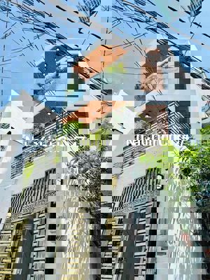 Bán Nhà Đường Hoa Cúc P7 Phú Nhuận Giá 4tỷ360/62,5m2(5x12,5m) có sổ