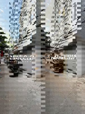 Ngõ thông xe tải đỗ cửa- DT40m2 full thổ cư. Gần Chợ UBND Nhà Văn Hóa