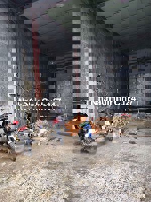 NHỈNH 7 TỶ BÁN ĐẤT HẺM XE HƠI THẠCH LAM 6X15M THÔNG TỨ TUNG TÁCH 2 LÔ