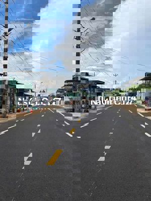 1200m² bám mặt tiền đường lý thái tổ ,trung tâm thị trấn iakha