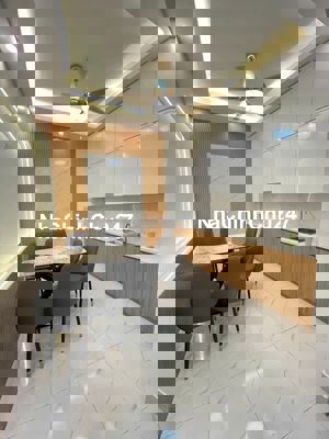 BÁN NHÀ ĐÀO TẤN GẦN LOTTE LIỄU GIAI GIÁ CHỈ NHỈNH 6 TỶ KHU VỰC VIP