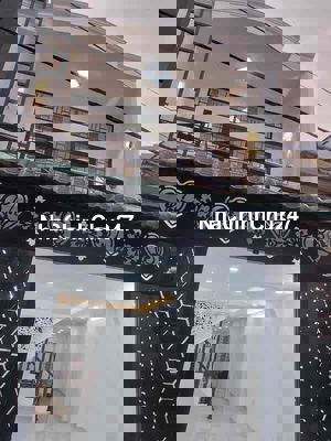 NHÀ MỚI TẶNG LỘC 300 Triệu - HXH - 4PN- Ở Ngay