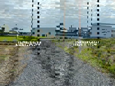 Đất thổ mt xe hơi 200m2 xã Phước Đông xả lỗ 680tr