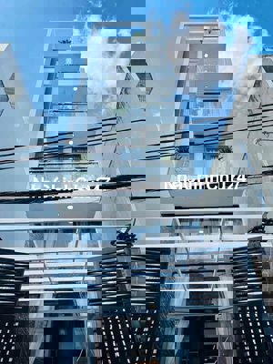 Nhà khu Vip có thang máy đường Dương Quảng Hàm - P.6 - Gò Vấp