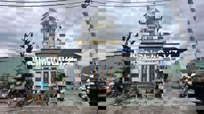 Kẹt tiền bán gấp nhà sổ hồng riêng 1ty260 Bình Chánh