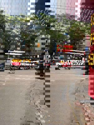 HIẾM CÓ – NHÀ THỔ CƯ TRUNG TÂM THÁI HÀ