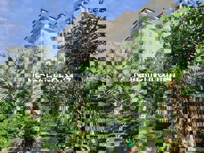 BIỆT THỰ VIP- HỒ BƠI-6PN - FULL NỘI THẤT