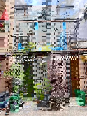 Bán nhà chính chủ 3x12m, 3PN, hẻm xe hơi thông Lê Văn Quới