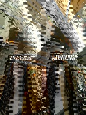 Bán nhà 4 tầng hẻm oto đổ cửa, 4PN, Phan Xích Long, Phú Nhuận