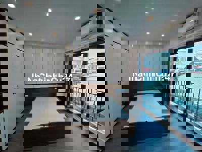 Sau nhà mặt phố Thanh Nhàn nhà đẹp dân xây ngõ thông tứ tung 32m2x5T