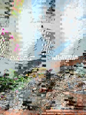 GIÁ TỐT - ĐẤT FULL THỔ ĐƯỜNG NHỰA XE HƠI NGAY HOÀNG DIỆU 2