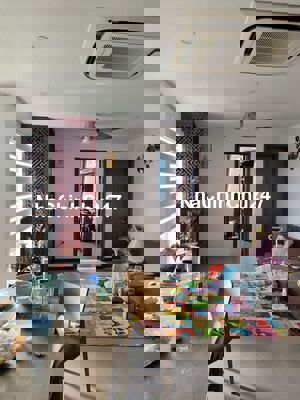 Bán căn hộ chính chủ 3 phòng ngủ, căn góc đẹp