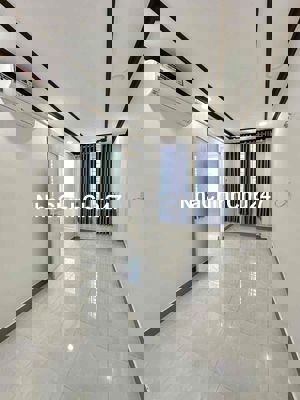 Bán nhà mới hẻm Trường Chinh, phường 14, Tân Bình. 3 tầng