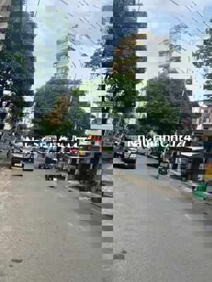 Bán nhà MTKD Trần Thị Trọng, gần Phan Huy Ích, DT 4mx20m, gác lửng